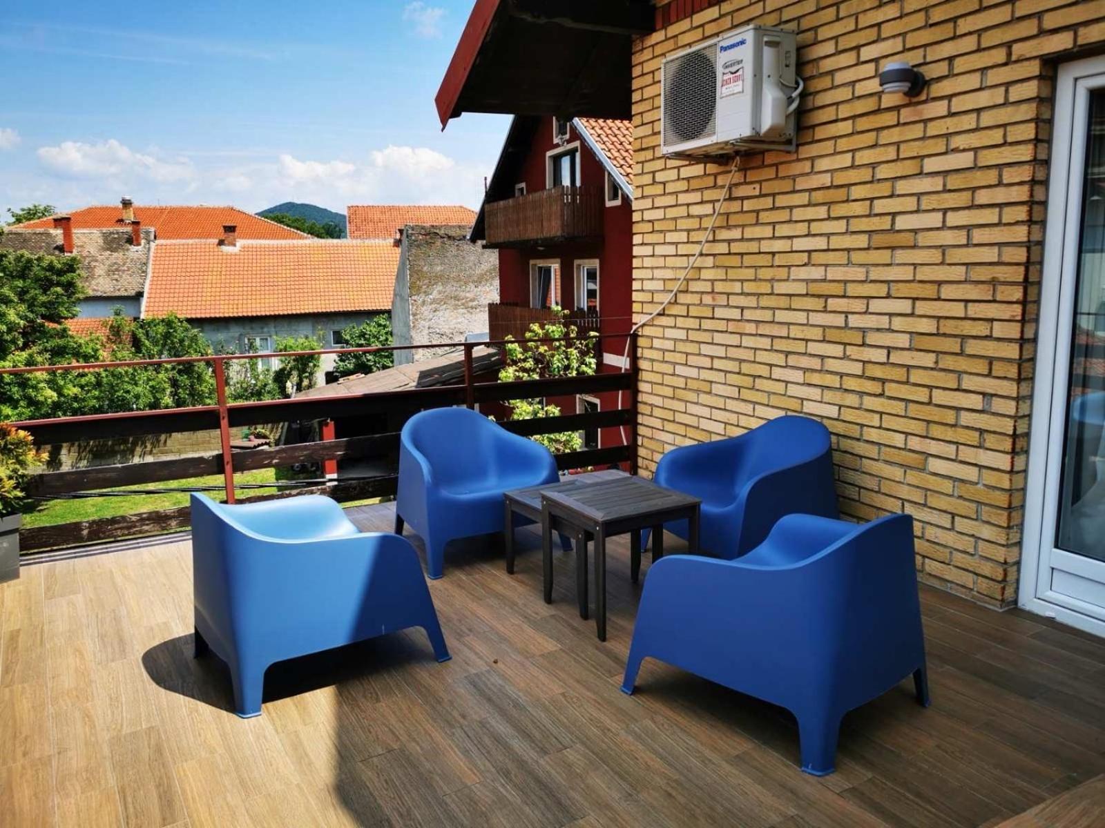 Hotel Moms House Golubac Exterior foto